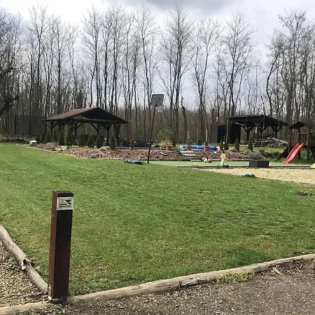 Piros Tanya Es Vendeghaz Πάρκο διακοπών Nyíregyháza