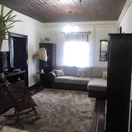 Piros Tanya Es Vendeghaz Nyíregyháza