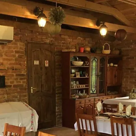 Πάρκο διακοπών Piros Tanya Es Vendeghaz