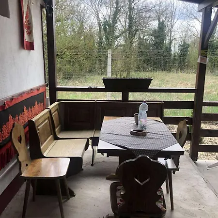 Piros Tanya Es Vendeghaz Πάρκο διακοπών